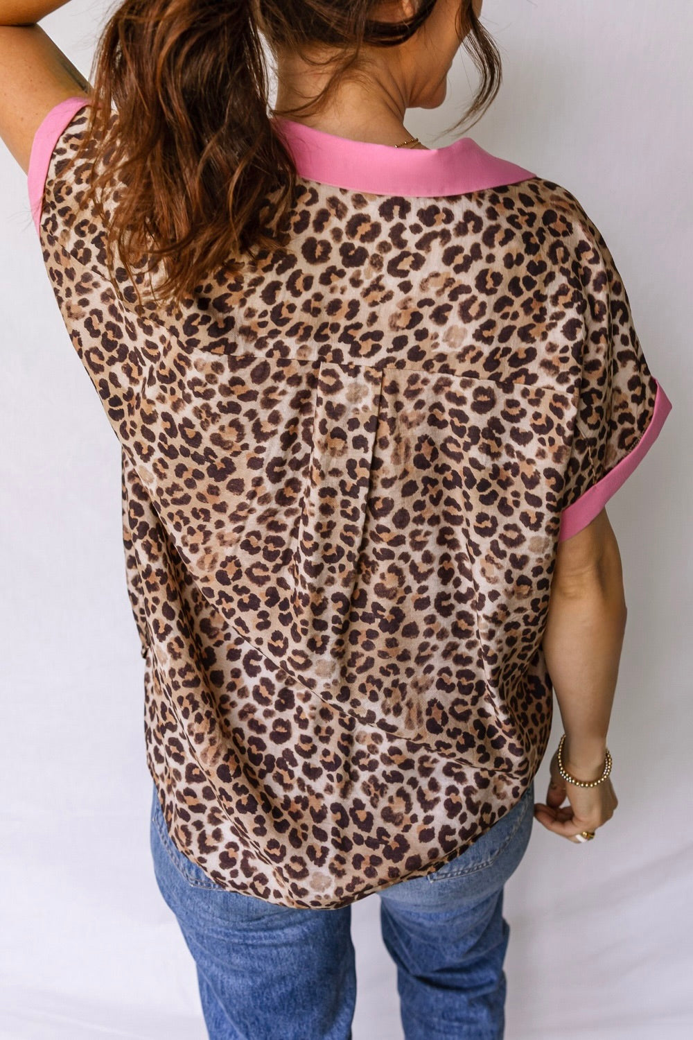 Leopard Print Contrasted Trim Short Sleeve Shirt