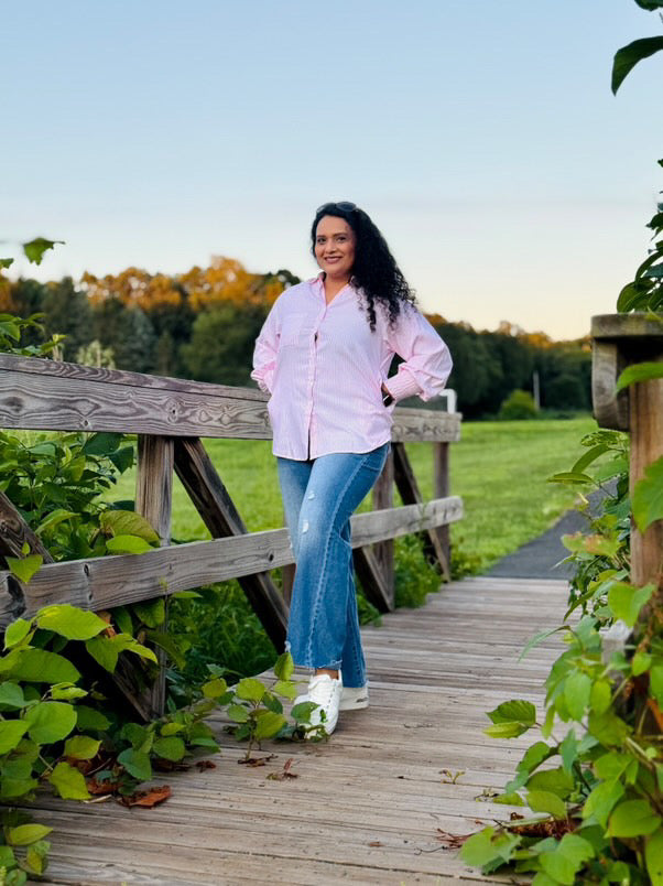 Stepped Waist Hem Rolled Straight Jeans